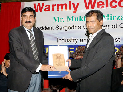 100 Container Award